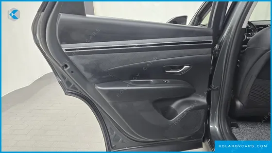 HYUNDAI TUCSON DIESEL 2.0 2WD