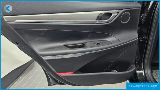 HYUNDAI GRANDEUR 2.5