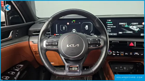 KIA K5 1.6 TURBO