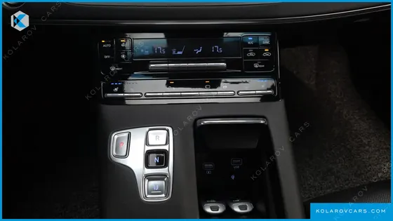 HYUNDAI GRANDEUR 3.3