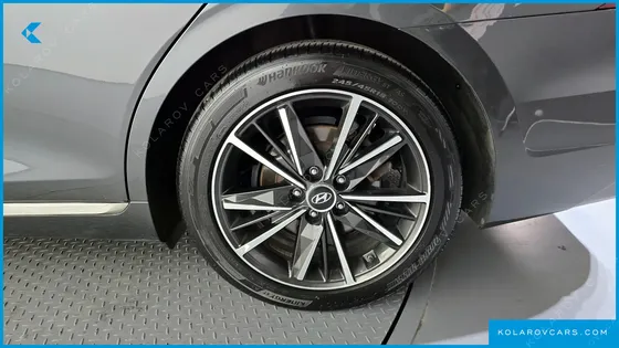 HYUNDAI GRANDEUR 2.5