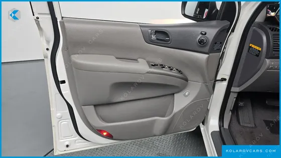 KIA CARNIVAL GRAND CARNIVAL GLX