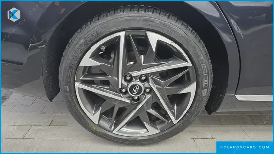 HYUNDAI GRANDEUR 2.5