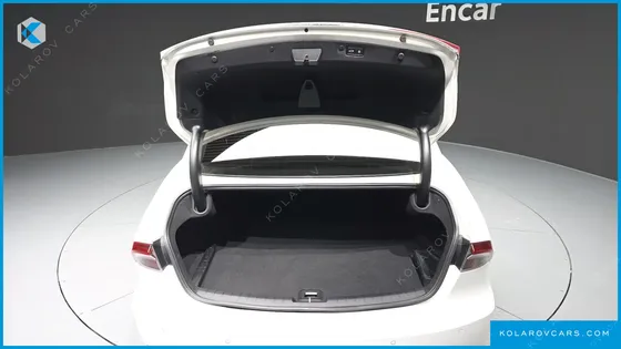 HYUNDAI GRANDEUR 3.0 LPI RENT CAR