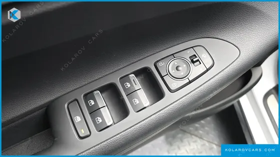 HYUNDAI GRANDEUR 3.0 LPI RENT CAR