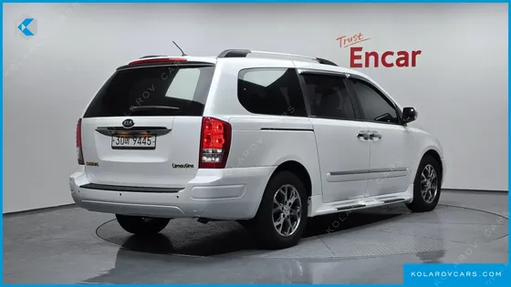 KIA CARNIVAL NEW CARNIVAL LIMOUSINE GLX