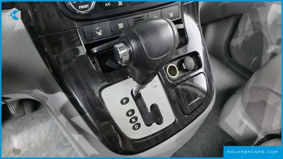 KIA CARNIVAL NEW CARNIVAL LIMOUSINE GLX