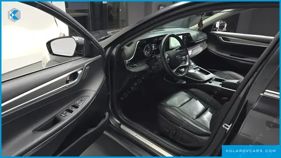 HYUNDAI GRANDEUR 3.3