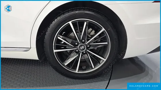 HYUNDAI GRANDEUR 3.0 LPI