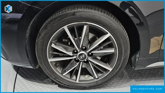 HYUNDAI GRANDEUR 2.5