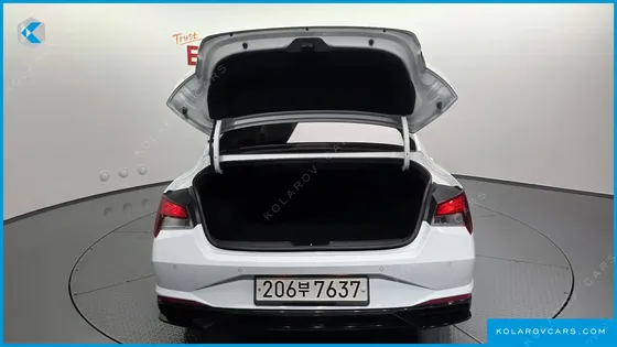 HYUNDAI ELANTRA (AVANTE) 1.6