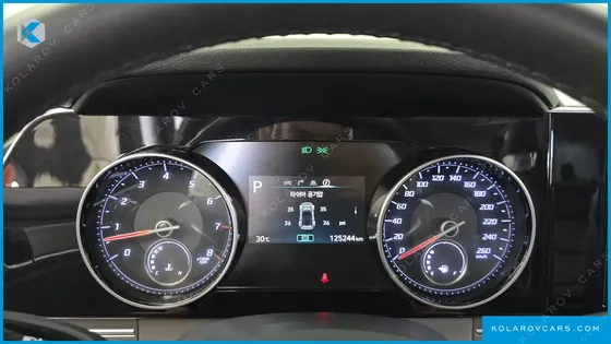 HYUNDAI GRANDEUR 3.0 LPI RENT CAR