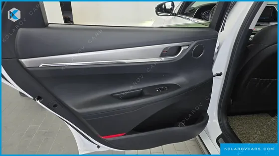 HYUNDAI GRANDEUR 3.0 LPI RENT CAR
