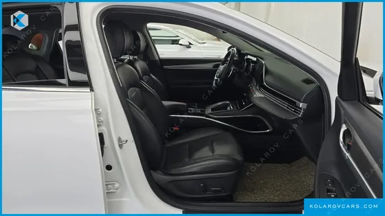 HYUNDAI GRANDEUR 3.0 LPI RENT CAR