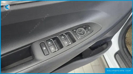 HYUNDAI GRANDEUR 3.0 LPI RENT CAR