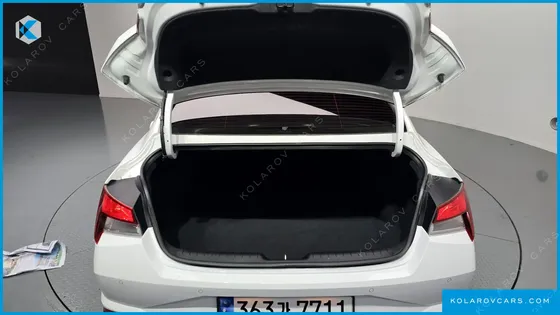 HYUNDAI ELANTRA (AVANTE) 1.6
