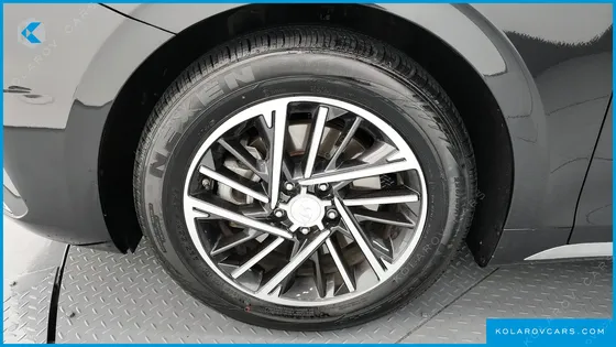 HYUNDAI GRANDEUR 3.0 LPI RENT CAR