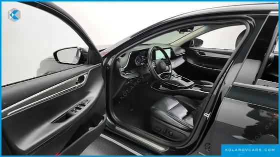 HYUNDAI GRANDEUR 3.0 LPI RENT CAR