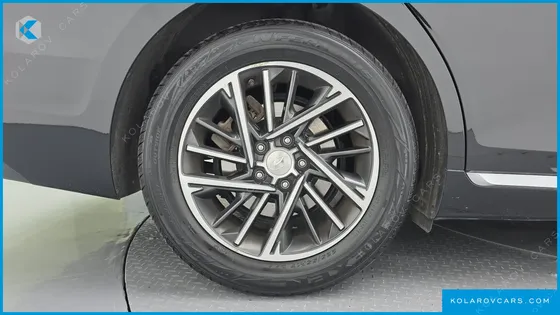 HYUNDAI GRANDEUR 2.5