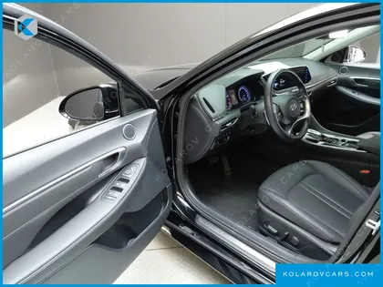HYUNDAI SONATA 1.6 TURBO
