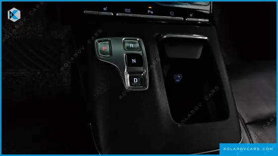 HYUNDAI GRANDEUR 3.0 LPI RENT CAR