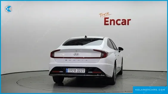 HYUNDAI SONATA 2.0