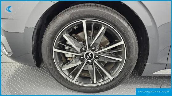 HYUNDAI GRANDEUR 2.5