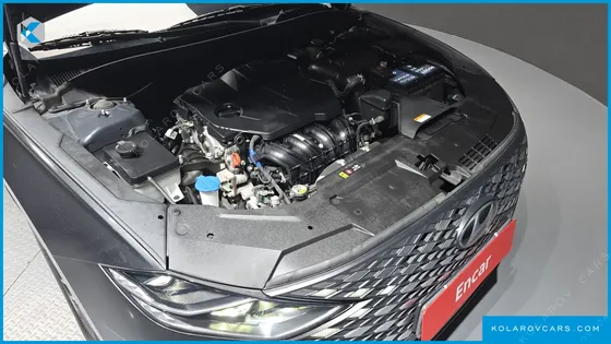 HYUNDAI GRANDEUR 2.5