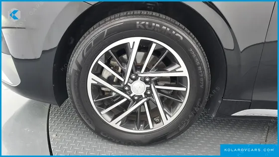 HYUNDAI GRANDEUR 3.0 LPI RENT CAR