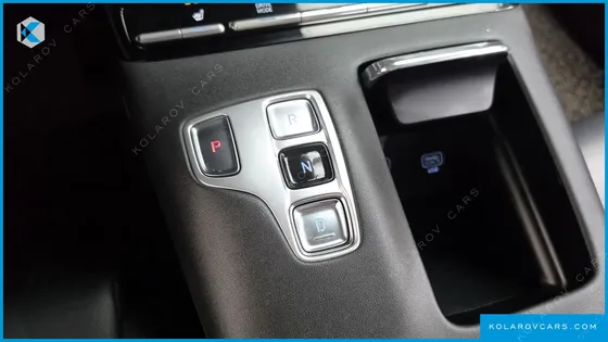 HYUNDAI GRANDEUR 3.0 LPI RENT CAR
