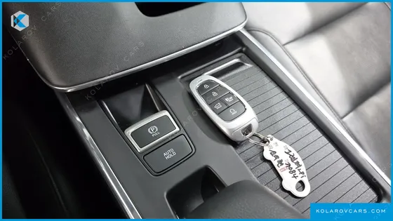 HYUNDAI GRANDEUR 3.0 LPI RENT CAR