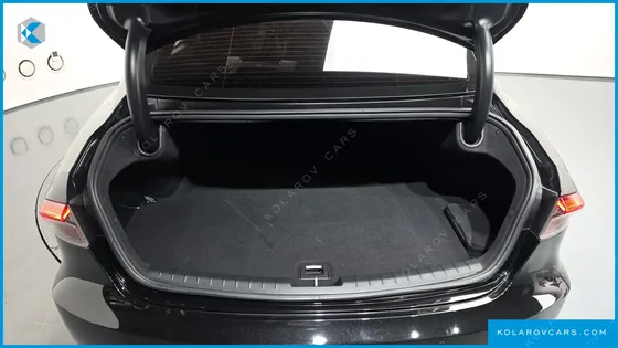 HYUNDAI GRANDEUR 3.0 LPI RENT CAR