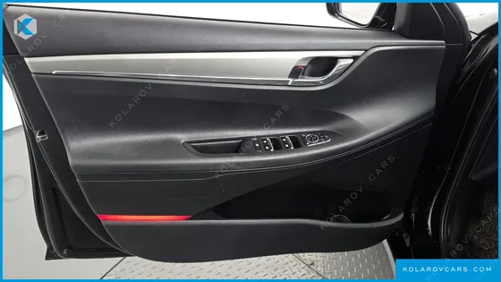HYUNDAI GRANDEUR 3.0 LPI RENT CAR