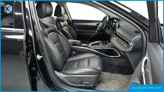 HYUNDAI GRANDEUR 3.0 LPI RENT CAR