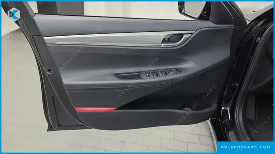 HYUNDAI GRANDEUR 3.0 LPI RENT CAR