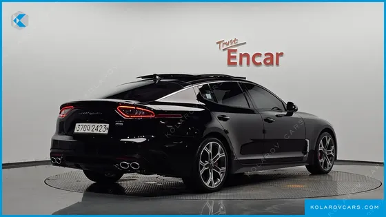 KIA STINGER 3.3 TURBO AWD