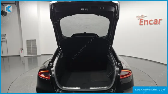KIA STINGER 3.3 TURBO AWD