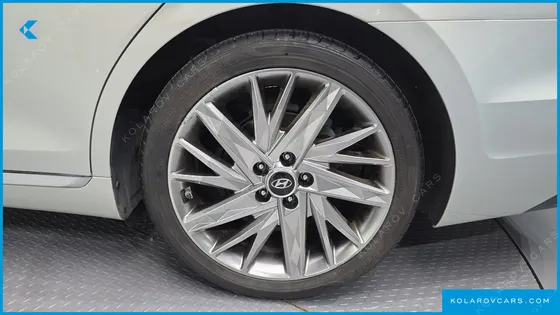 HYUNDAI GRANDEUR 2.5