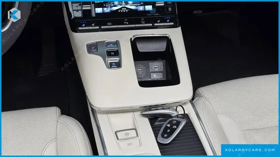 HYUNDAI GRANDEUR 2.5