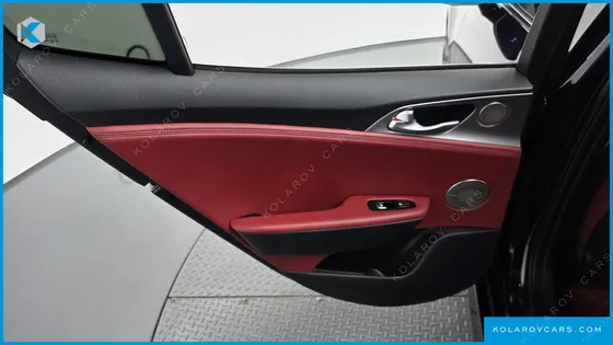 KIA STINGER 2.2 DIESEL AWD