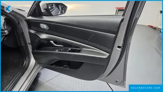 HYUNDAI ELANTRA (AVANTE) 1.6