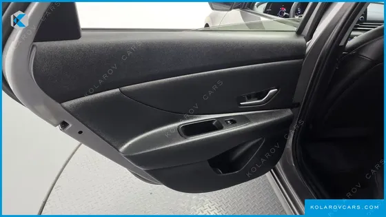 HYUNDAI ELANTRA (AVANTE) 1.6