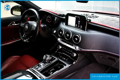 KIA STINGER 3.3 TURBO AWD
