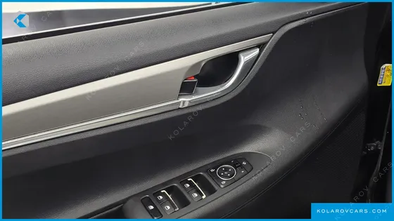 HYUNDAI GRANDEUR 3.0 LPI RENT CAR