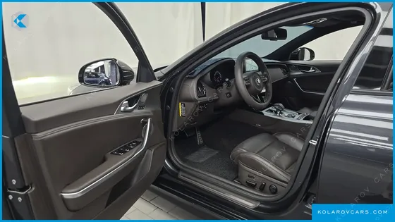 KIA STINGER 2.0 TURBO 2WD