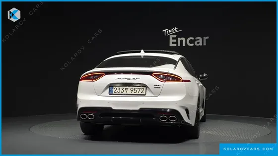 KIA STINGER 3.3 TURBO AWD