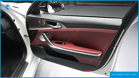 KIA STINGER 3.3 TURBO AWD