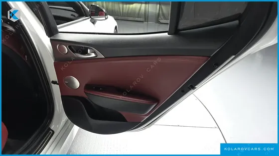 KIA STINGER 3.3 TURBO AWD