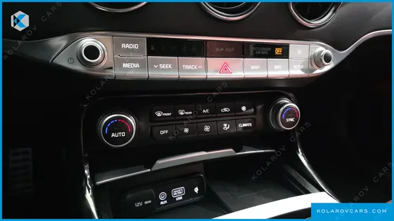 KIA STINGER 3.3 TURBO AWD