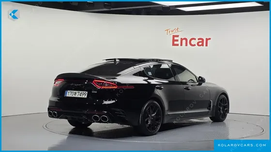 KIA STINGER 3.3 TURBO AWD